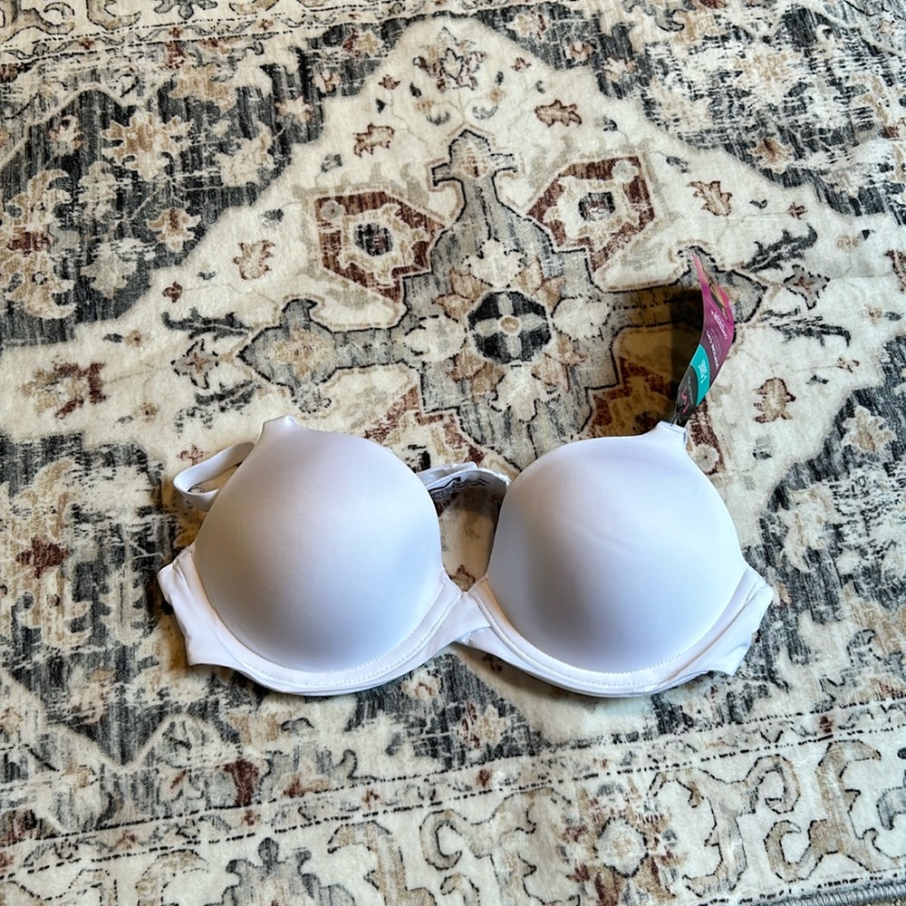 NWT Maidenform T Shirt Bra